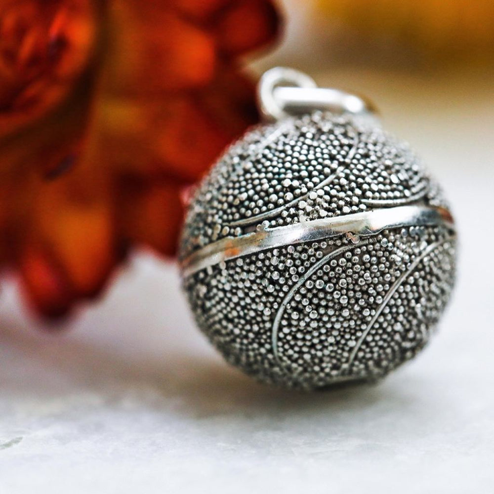 21Mm All Over Dotted Harmony Ball Pendant